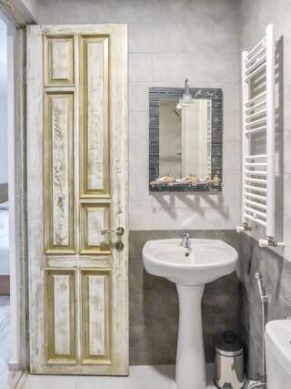 Отель WESTAY Hotel Тбилиси-4